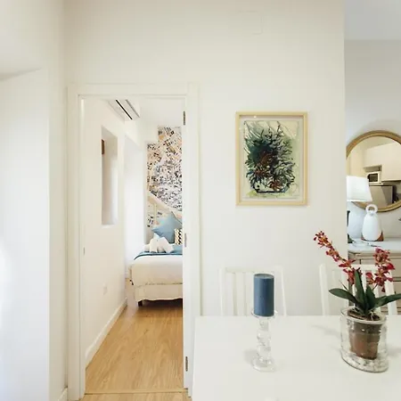 Bright And Comfortable- 2d 2b- Conde De Torrejon