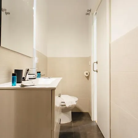 Bright And Comfortable- 2d 2b- Conde De Torrejon Apartment