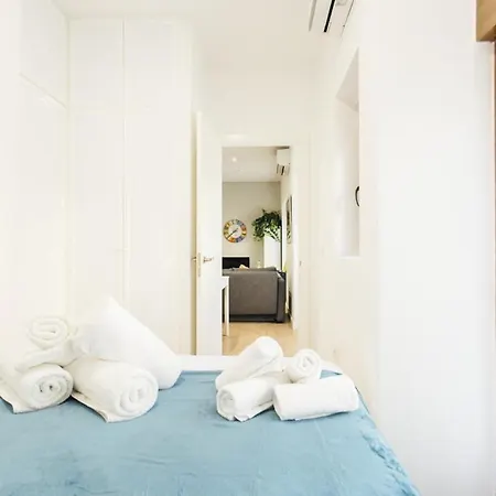 Apartment Bright And Comfortable- 2d 2b- Conde De Torrejon