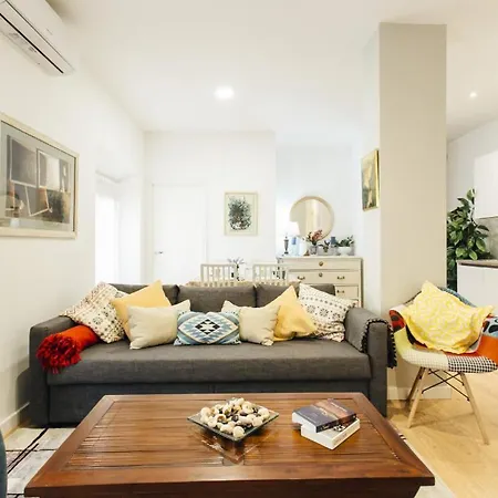 Apartment Bright And Comfortable- 2d 2b- Conde De Torrejon
