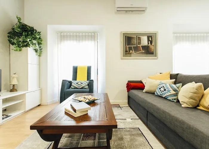 아파트 Bright Stylish 2bd 2bth - Center 세비야