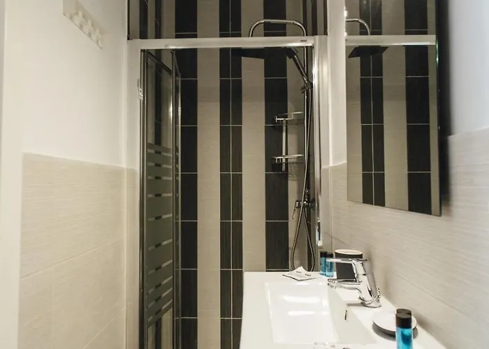아파트 Bright Stylish 2bd 2bth - Center 세비야